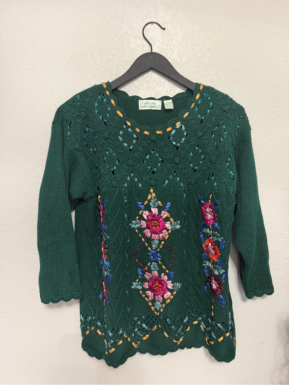 Vintage Colleen’s Collectibles Green Floral Embroidered Crochet Sweater Small